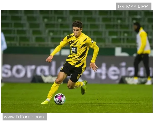 多特蒙德陷困境，德甲前四悬念重重