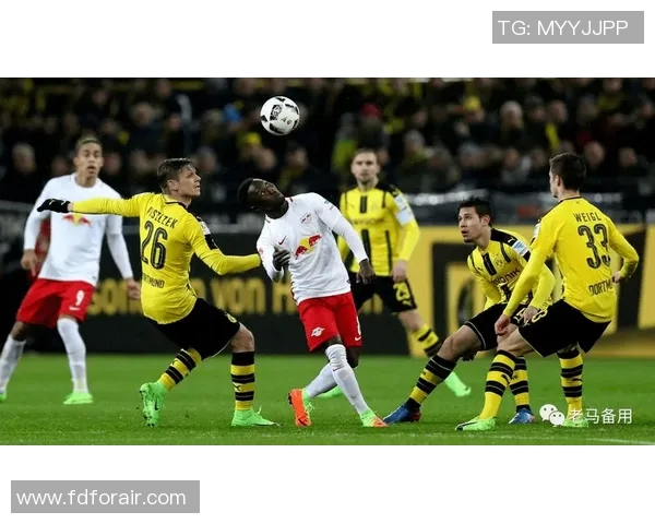 法兰克福主场斗志昂扬逼平强敌莱比锡