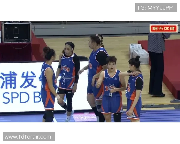 武汉女篮主场对阵上海队，比赛直播收视飙升