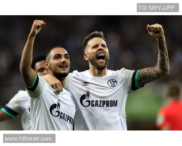 沙尔克终结连败，战胜强敌勒沃库森，豪取关键3分