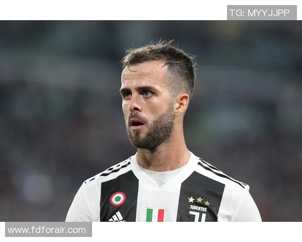 尤文图斯中场核心皮亚尼奇拒绝巴黎圣日耳曼邀约，选择坚守都灵