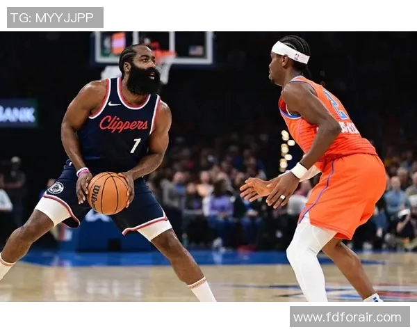 哈登正式宣布加盟湖人!詹姆斯携手MVP构建霸业王朝 哈登正式宣布加盟湖人!詹姆斯携手MVP构建霸业王朝